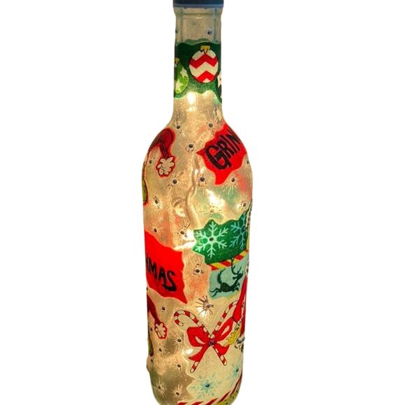 Designer Grinch Merry Grinchmas Bottle Lights Beautiful Handmade Unique Gift - Picture 4 of 8